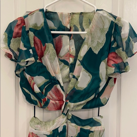 Dress - Picture 6 of 8